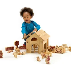 Deluxe Farm Barn Set with Natural Characters BU29