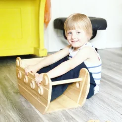 Deluxe Noah's Ark With 24 Colourful Animals (Direct Shipping)