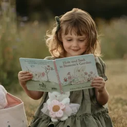 Hide and Seek in Blossom's Garden Story Sack