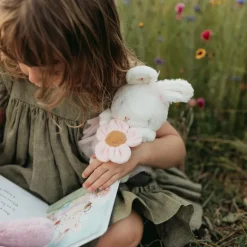Hide and Seek in Blossom's Garden Story Sack