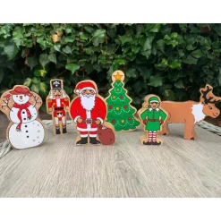 Lanka Kade Christmas Elf